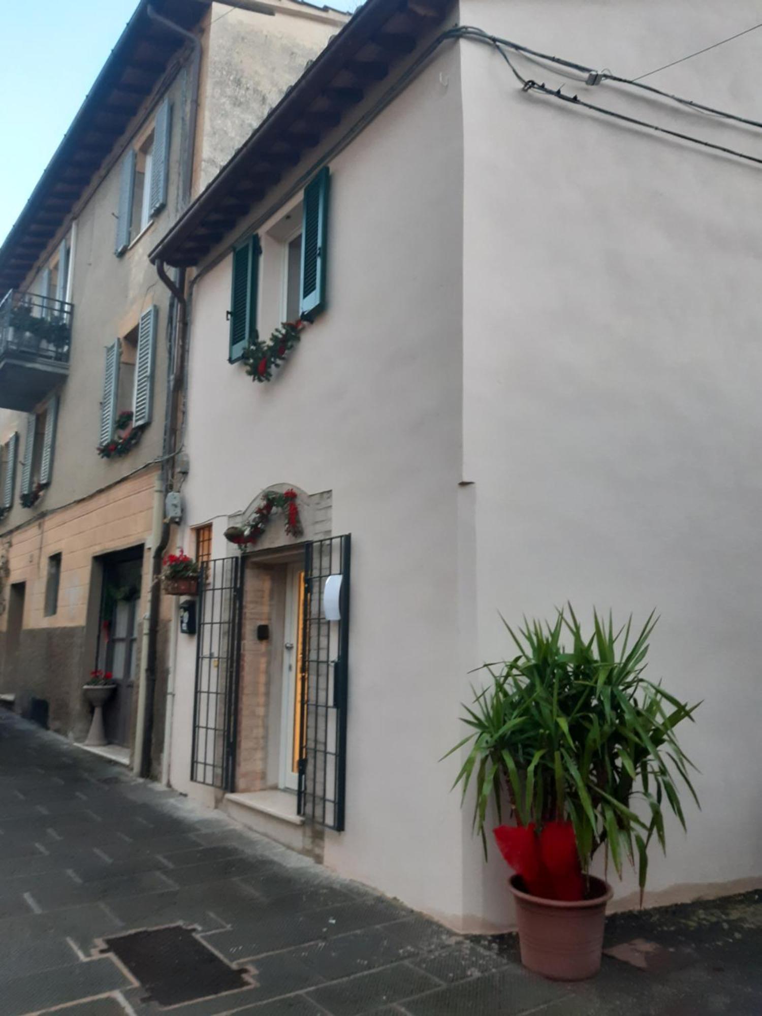 ペルージャCasina A Porta Sant'Angeloアパートメント エクステリア 写真
