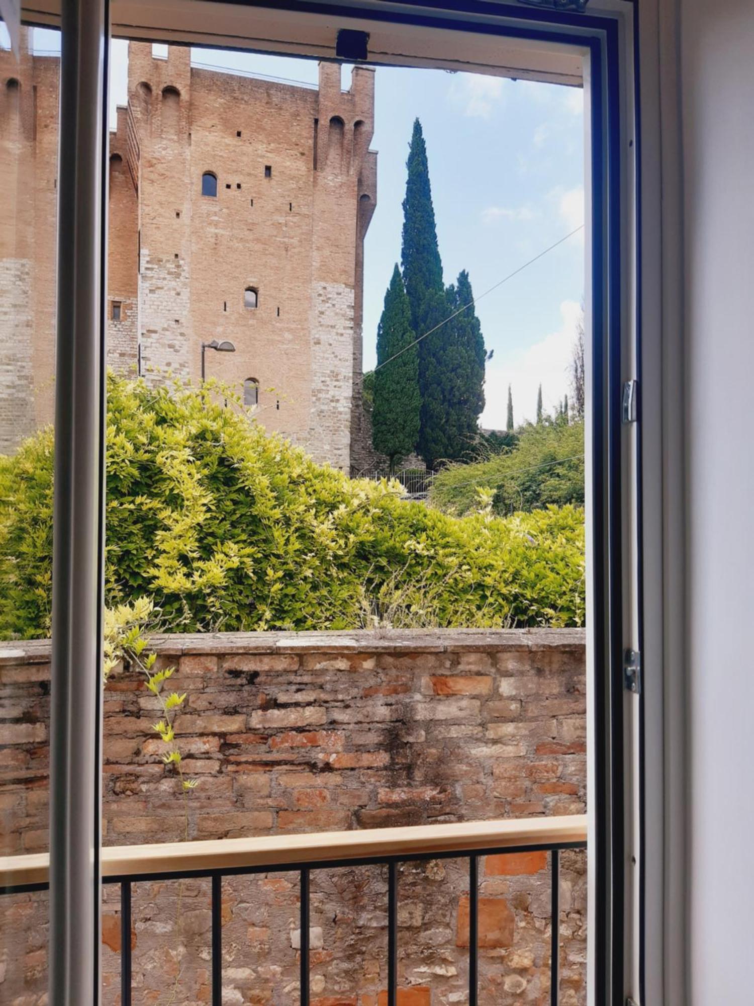 ペルージャCasina A Porta Sant'Angeloアパートメント エクステリア 写真